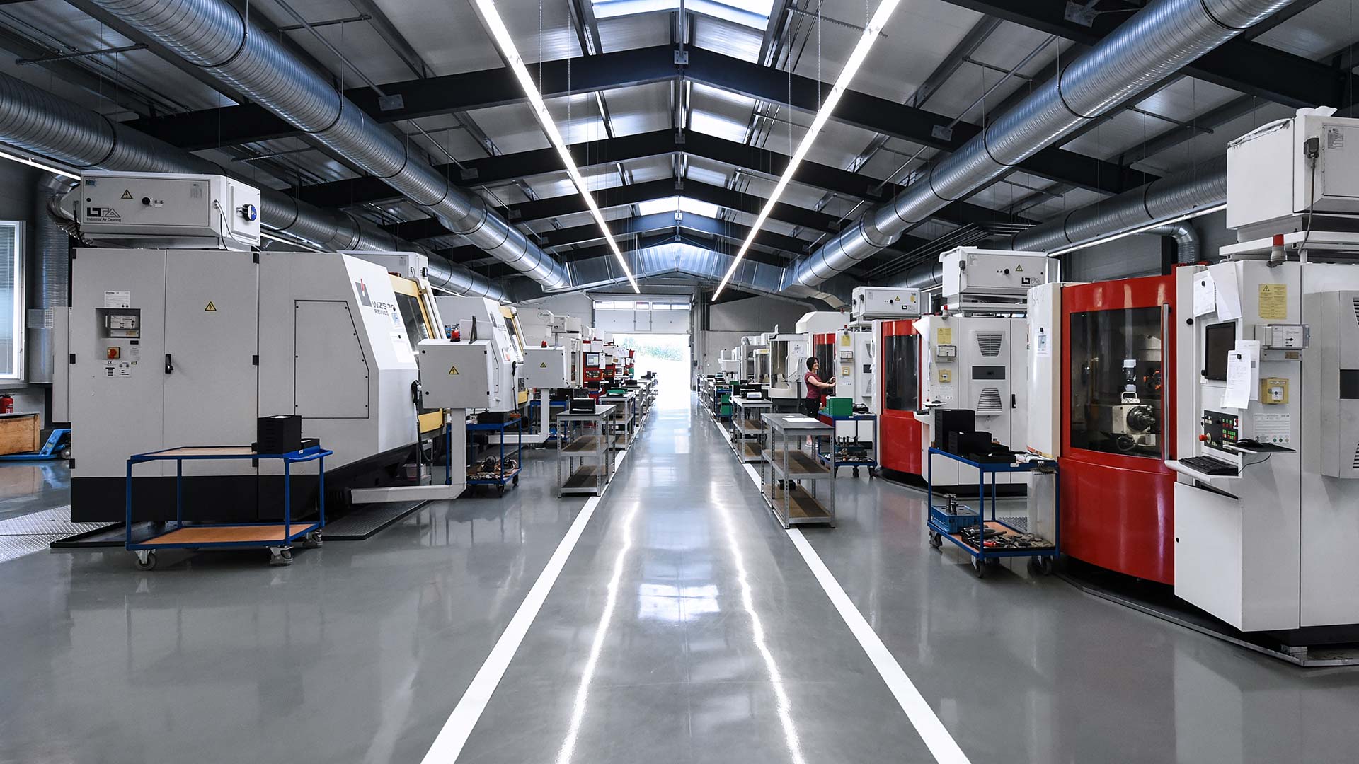 Industriefotografie Ulm Werbefotografie Neu-Ulm Produktionshallen fotografieren Fotos Werkzeugbau Foto Industriehalle Werbefotos Fertigungshallen Präzisionswerkzeuge Fotograf Schwaben 
